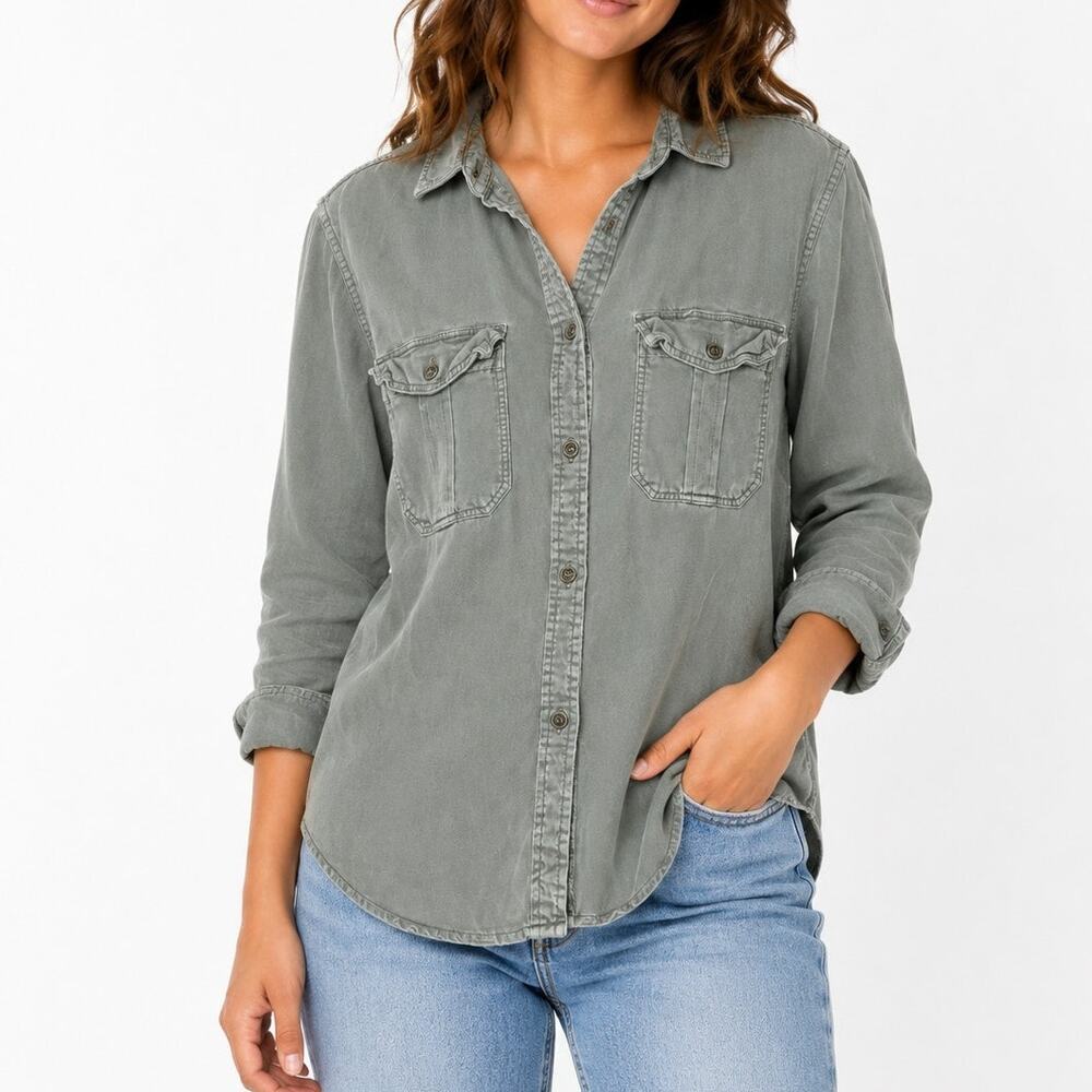 American Eagle Sage Green Button Down Blouse